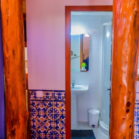 Azenhas House 1 Коларес